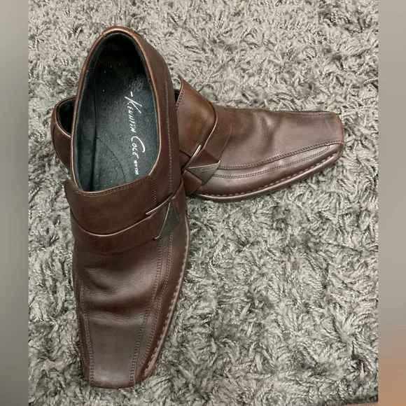 Kenneth Cole brown leather shoes, size 10 - Picture 2 of 5